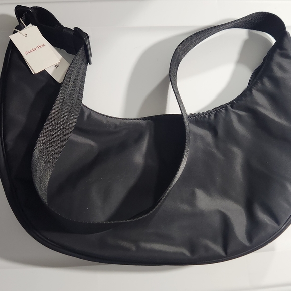 Brand new with tag Aritzia cross body bag - Picture 8 of 9
